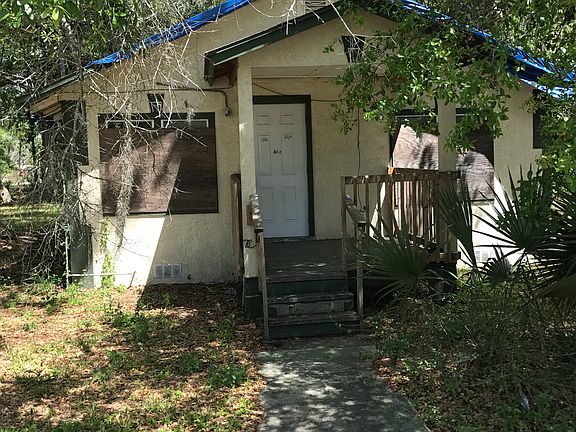 3rd image of 1321 Olive Ave