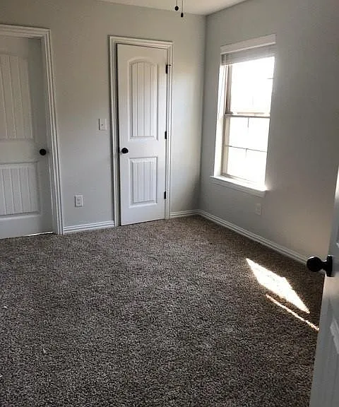 221 W Forest Ave — Photo 6