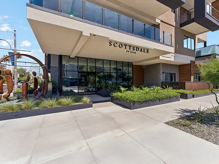 Scottsdale on Main — Photo 50