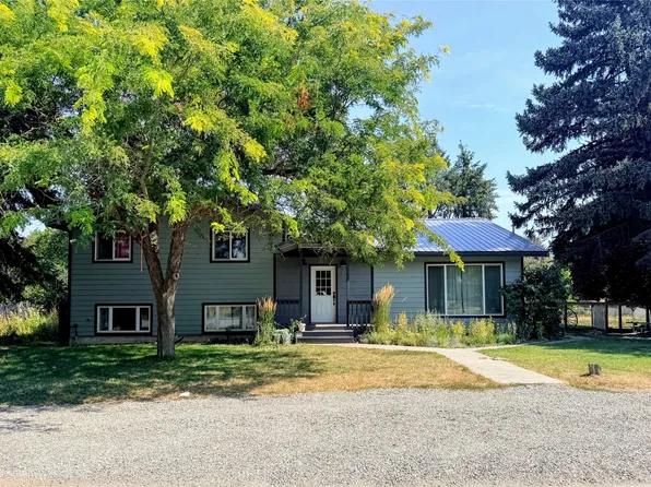 604 3rd St, Plains, MT 59859