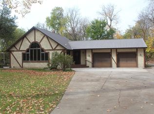 37827 186th Ave, Avon, MN 56310