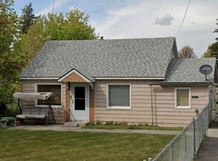 18317 E Cowley Ave, Greenacres, WA 99016