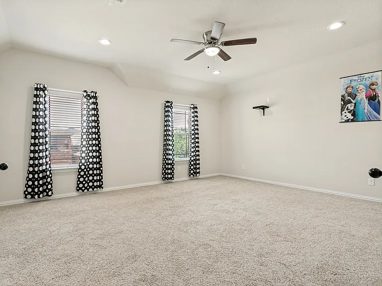 24738 Rising Hl — Photo 23