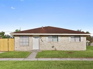 2124 Kenneth Dr, Violet, LA 70092