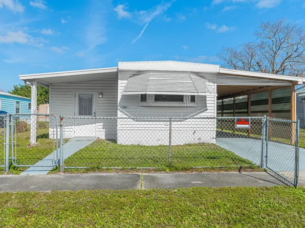 2531 Chatham Way NE, Palm Bay, FL 32905