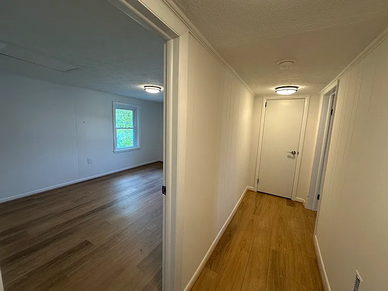 49 Waterfall Rd — Photo 13