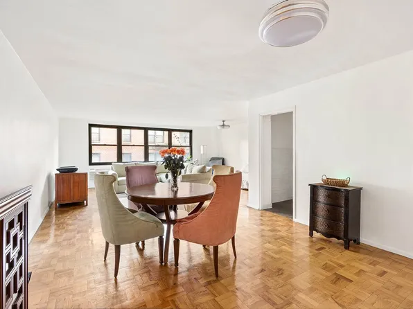 315 East 70th Street image 1 of 15