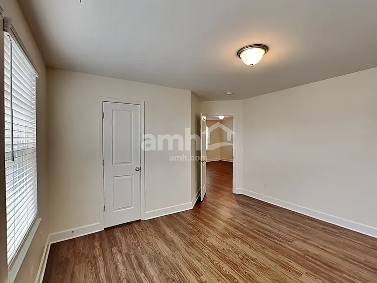 5079 Trailwater Dr — Photo 19