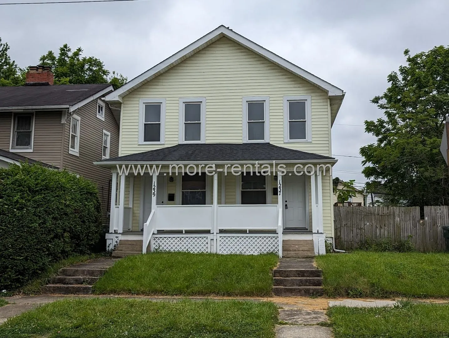 1237-1239 Atcheson St — Photo 1