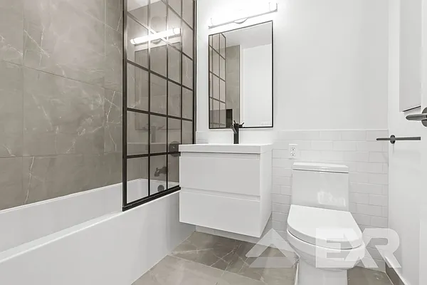 Rented by EXR | media 4