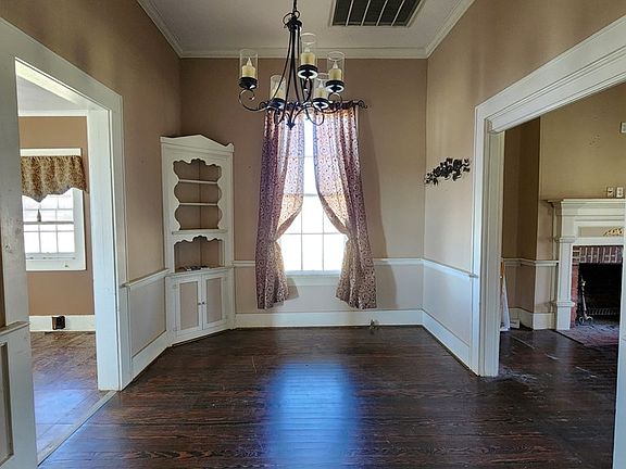 4th image of 1722 S Rayburn Dr