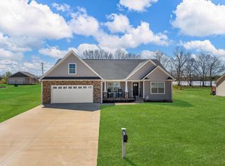 218 Little Man Dr, Boiling Springs, SC 29316