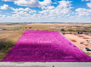 3233 111h Ave SW, Dickinson, ND 58601