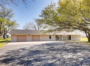 2351 County Road 409, Taylor, TX 76574