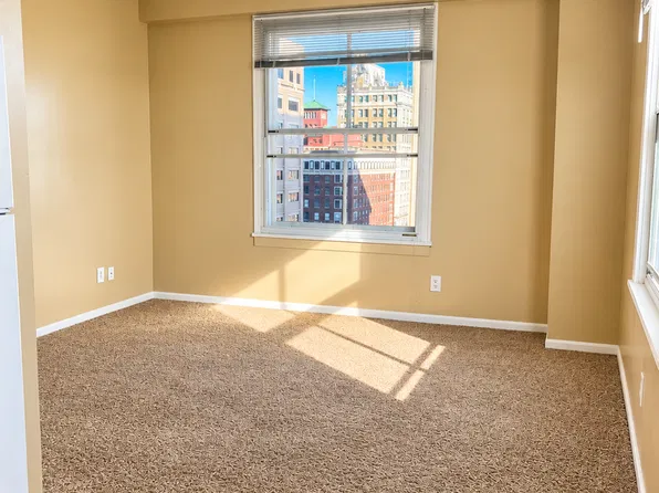 Kensington Tower Apartments