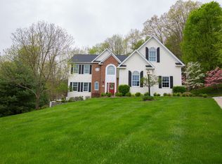 1452 Misty Glenn Dr, Newark, OH 43055