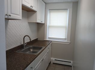 89 Holman St #2, Attleboro, MA 02703