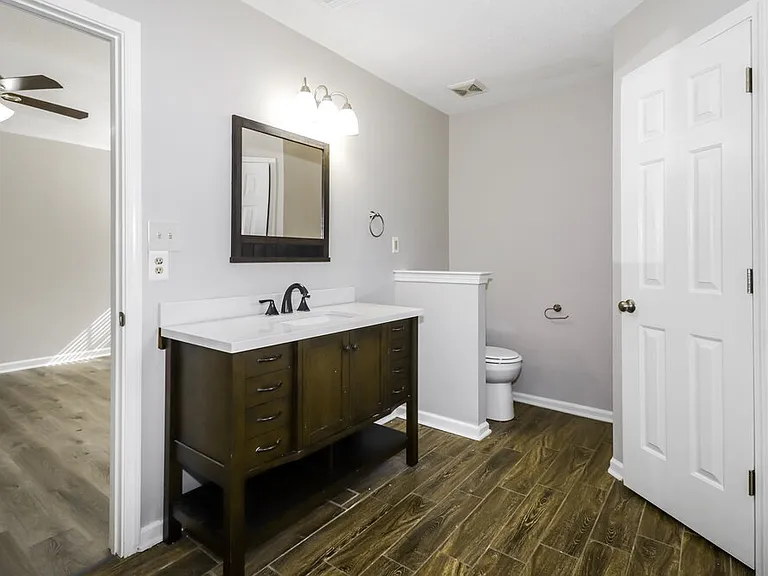 6963 Naples Dr — Photo 11