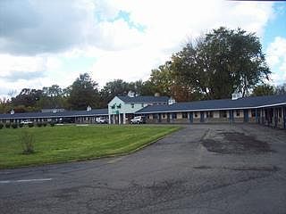 1st image of 310 Lake Shore Dr W