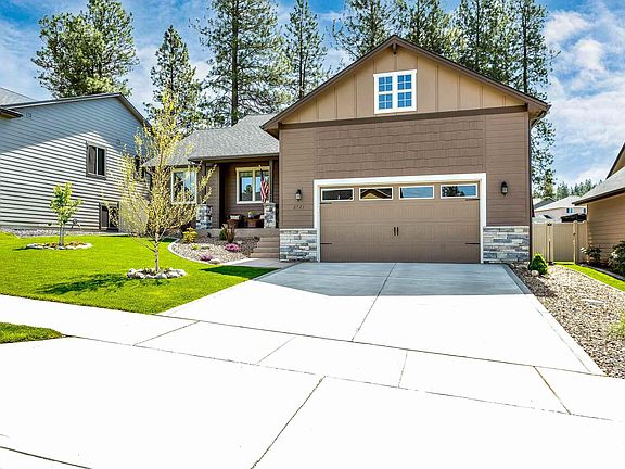2nd image of 2721 S Seabiscuit Dr