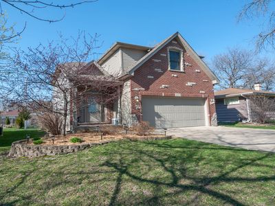 425 Union Ave, St Charles, IL, 60174