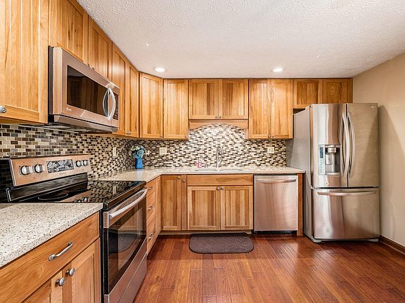 4th image of 5418 Cherry Creek Pkwy S
