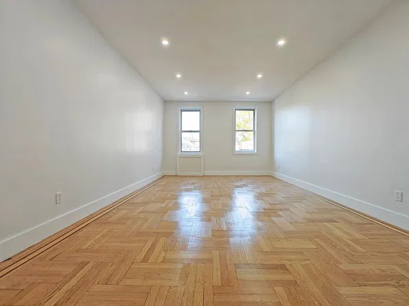 602 Avenue W Unit 2A, Brooklyn, NY 11223