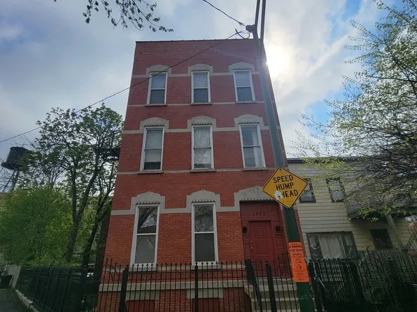 1410 N Elk Grove Ave, Chicago, IL 60622