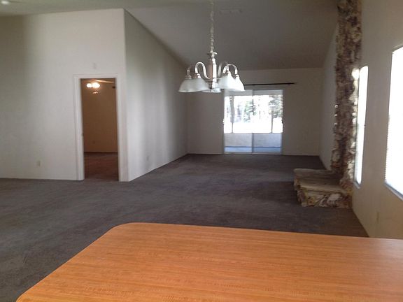 4th image of 14 Woodlands Blvd