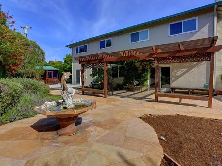 3185 Temple Ct — Photo 26