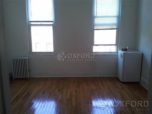 1st image of 3216 48th St #1L