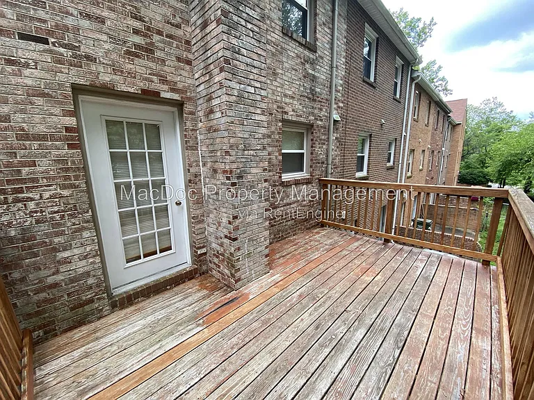 431 Ridgemore St — Photo 28