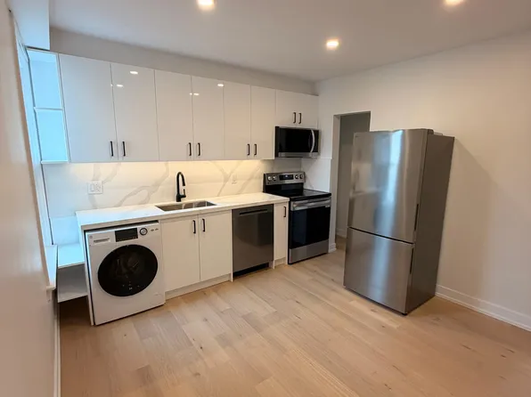 751 Dupont St, Toronto, ON