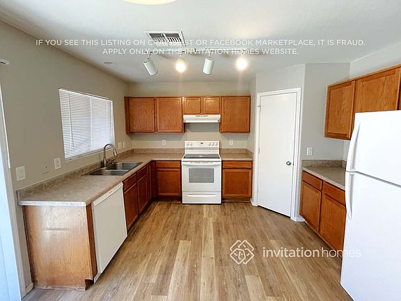 3rd image of 22030 W Solano Dr