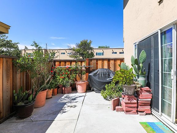 2nd image of 5531 Don Juan Cir