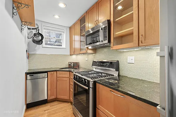 Sold by Corcoran | media 3