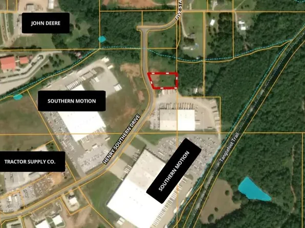 Henry Southern Dr, Pontotoc, MS 38863