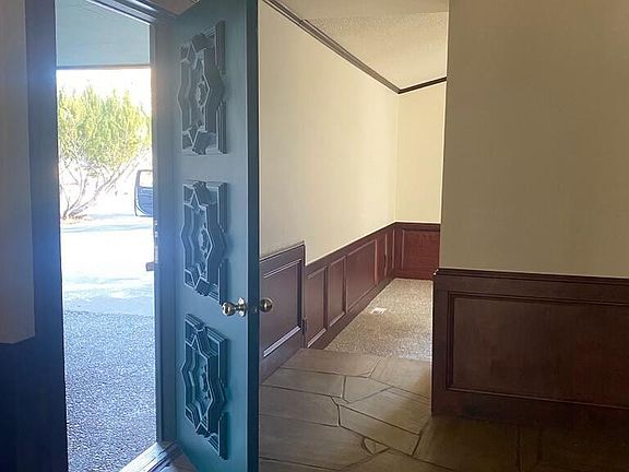3rd image of 470 Teton Ave