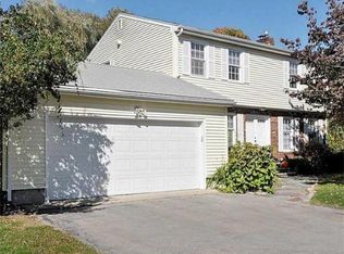 10 Hill Ct, Seekonk, MA 02771