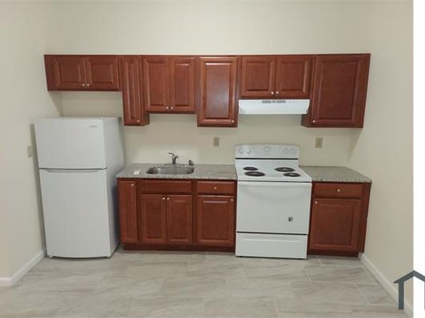 74 New Park Ave #3A