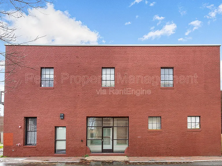 7 E Jackson St — Photo 41