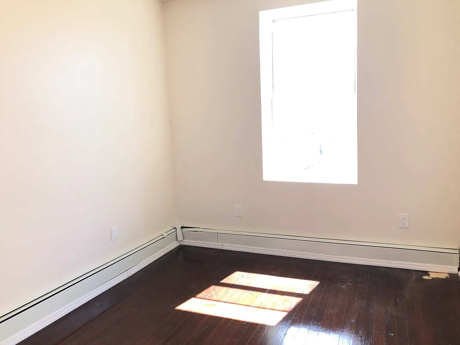 2 bed, 800 sqft, $1,850 — Photo 3