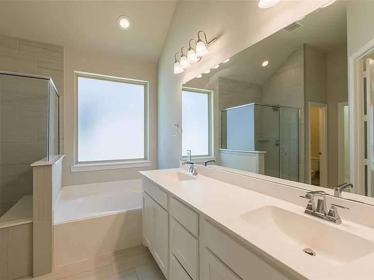 7024 Trailhead St — Photo 23