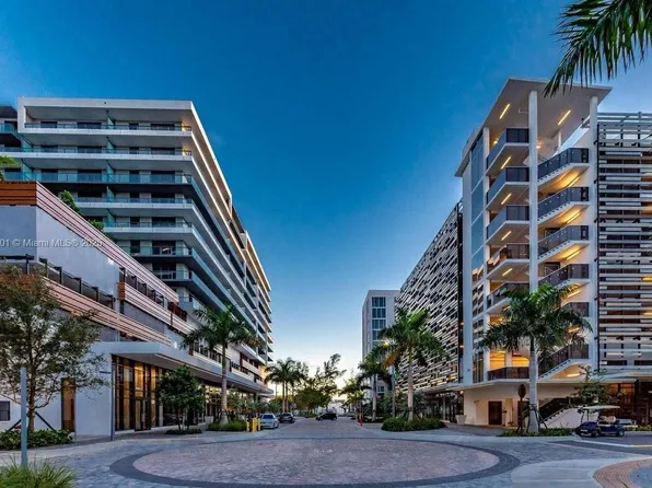 2920 NE 207th St Suite 801, Miami, FL 33180