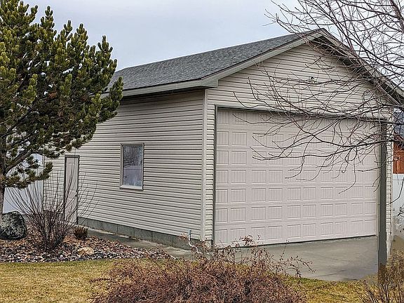 5th image of 748 Dell Rd