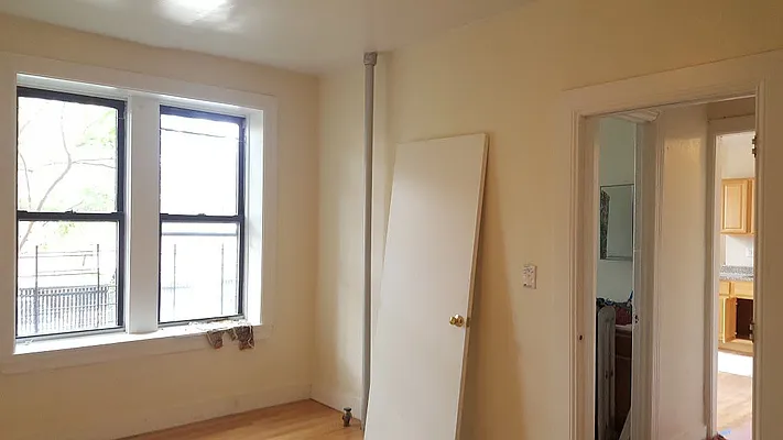 Rented by Uptown Flats LLC | media 11