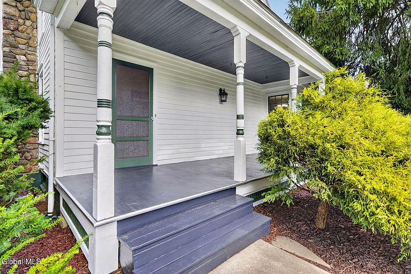 2nd image of 61 Scotch Bush Road
