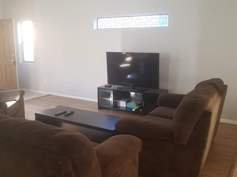 1077 S Speckled Stone Way — Photo 2