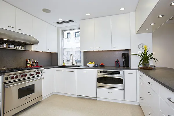 Sold by Brown Harris Stevens | media 3