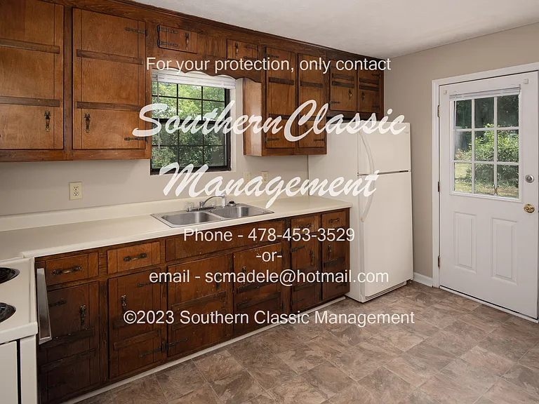 315 N Elbert St — Photo 4